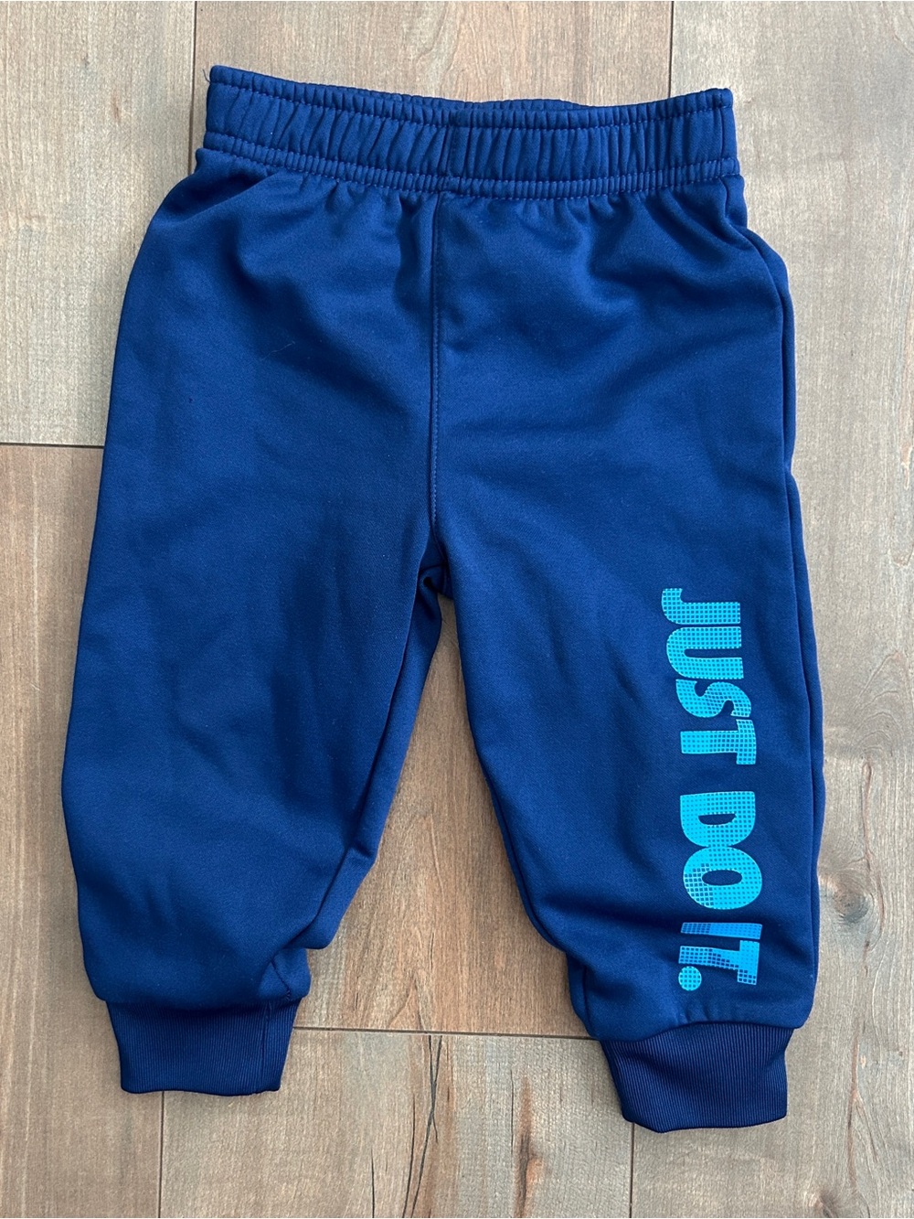 Nike 'Just Do It' Jogger Pants